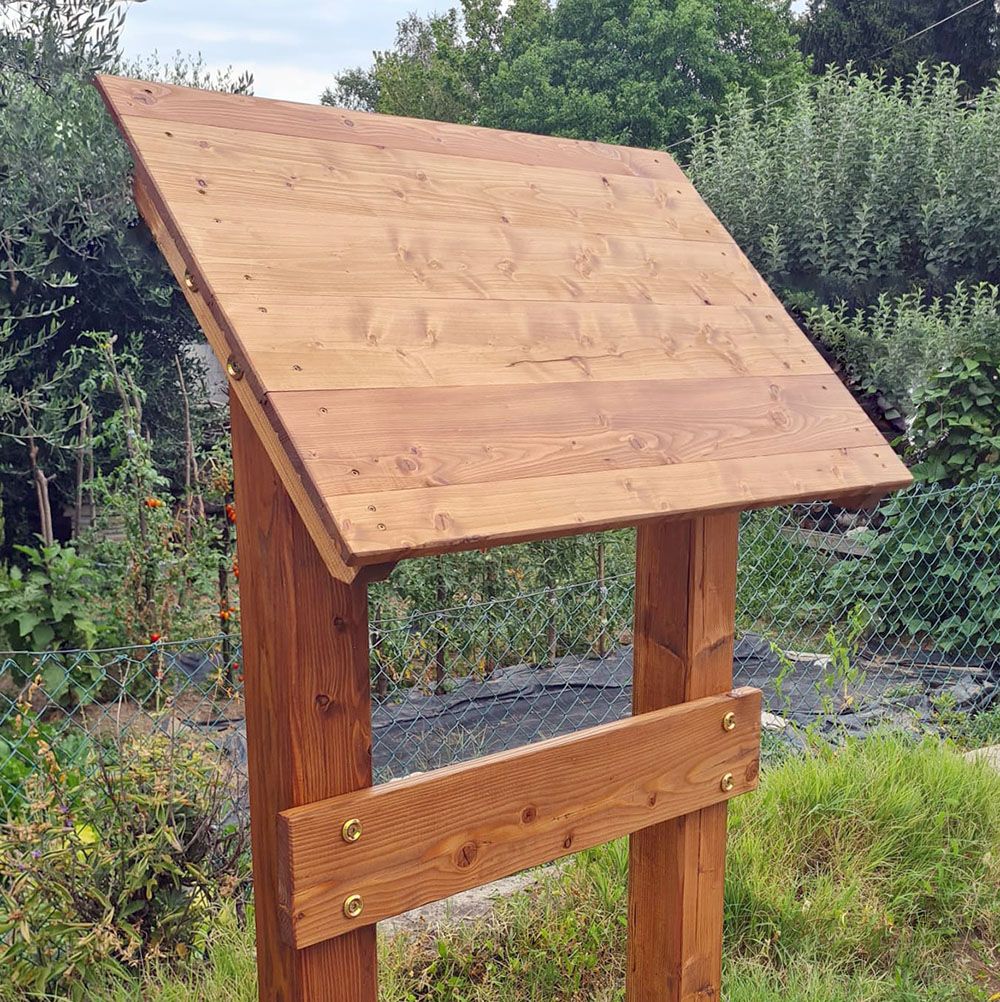Leggio in legno per percorsi naturalistici