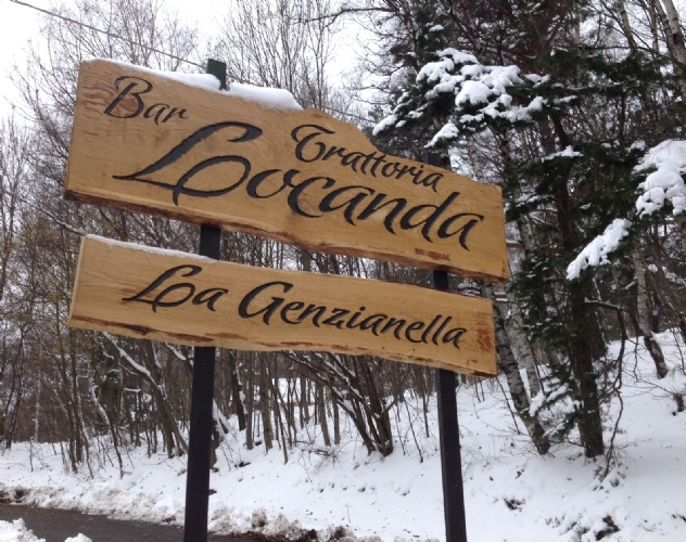 Pannelli grezzi per locanda