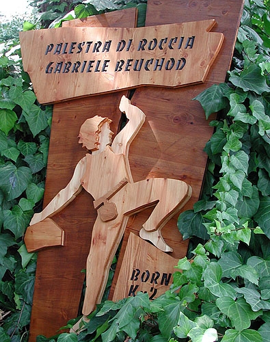 Insegne in Legno