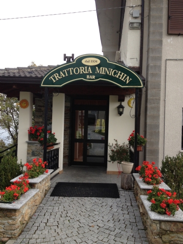 Insegne in Stile Antico