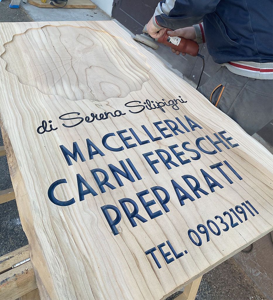 Insegne in Legno