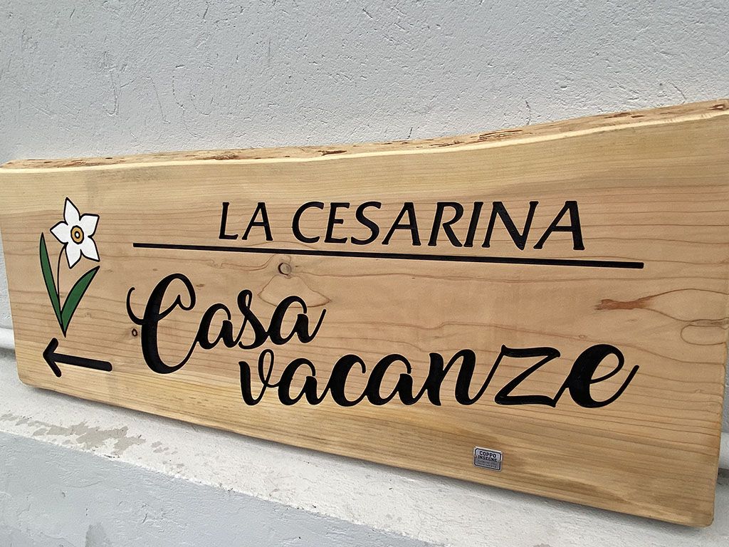 Insegne in Legno