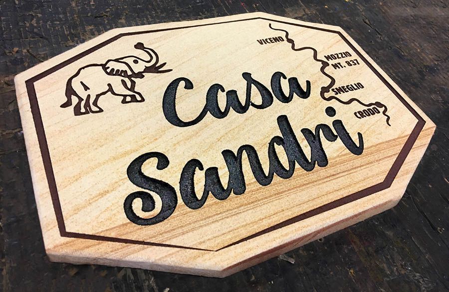 Insegne in Legno