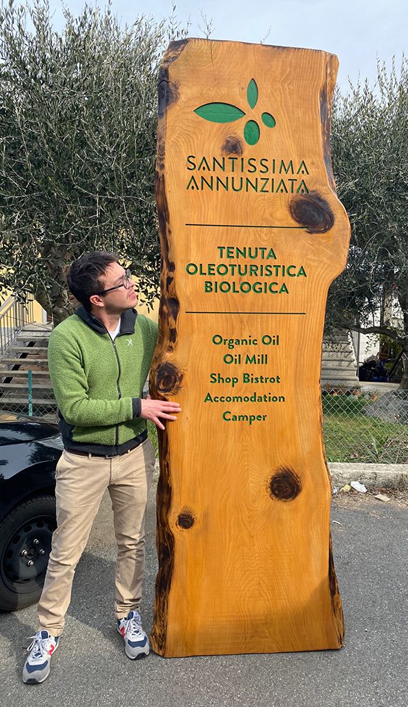 Insegne in Legno