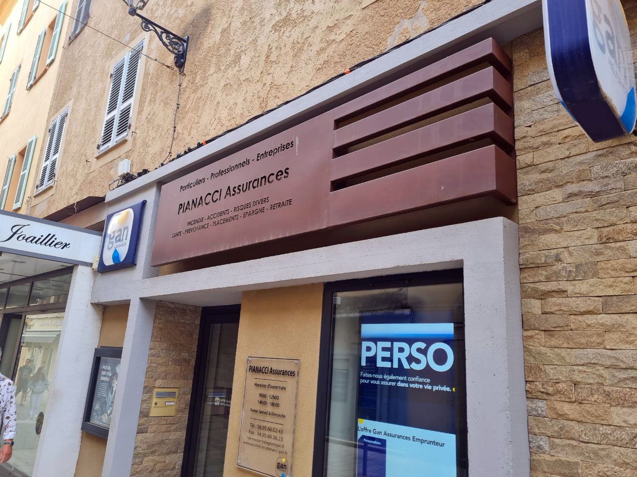 Ferro traforato
