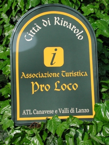 Insegne in Stile Antico