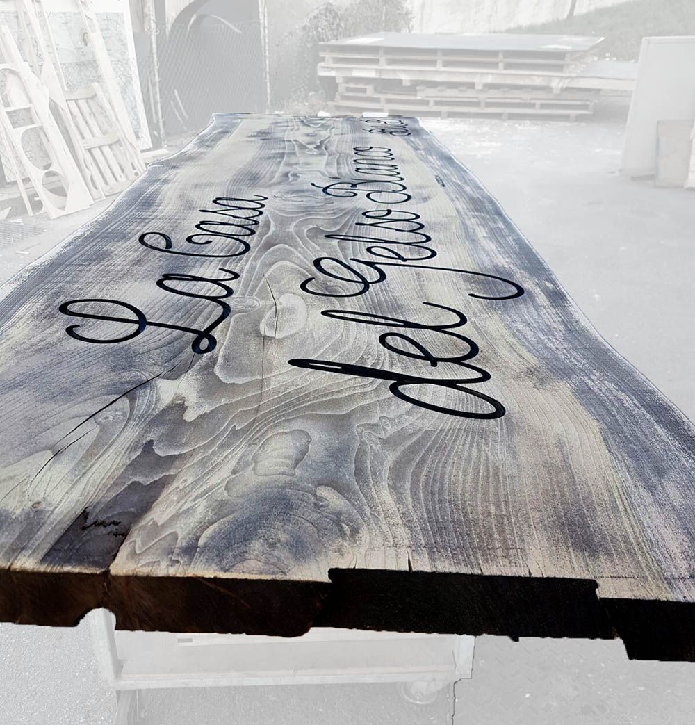 Insegne in Legno