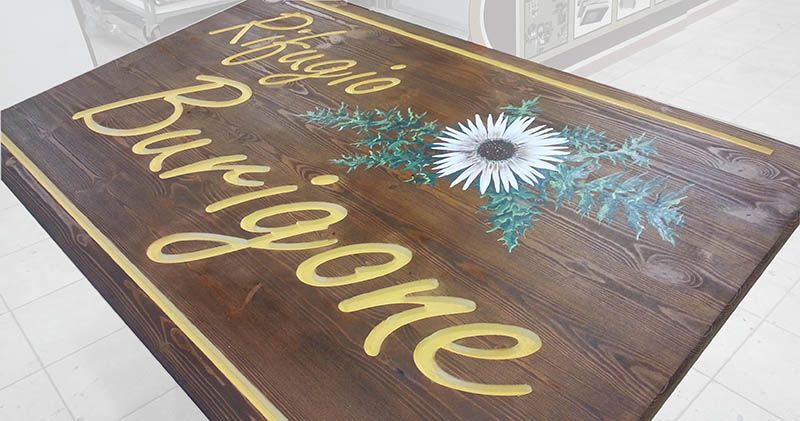 Insegne in Legno
